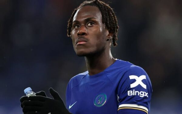 Como Reach an Agreement for Chalobah