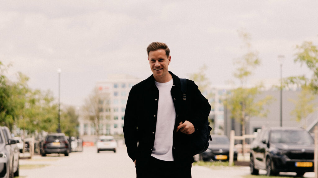 A walk through the streets of Amsterdam.