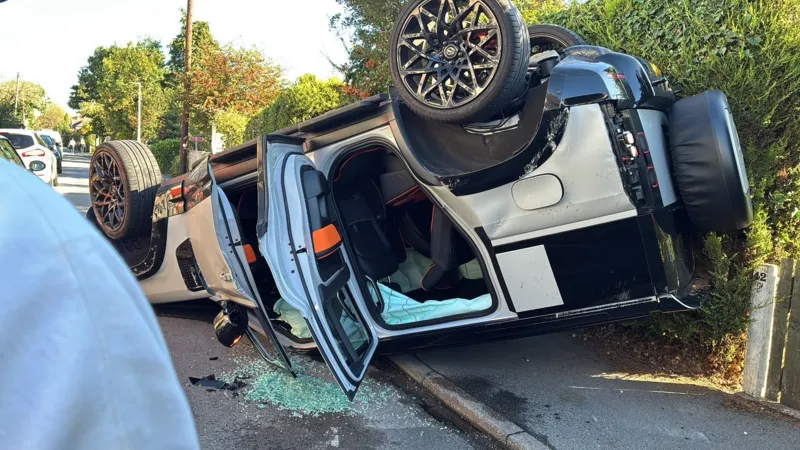 Hull City Winger Sorba Thomas Unharmed After Car Crash